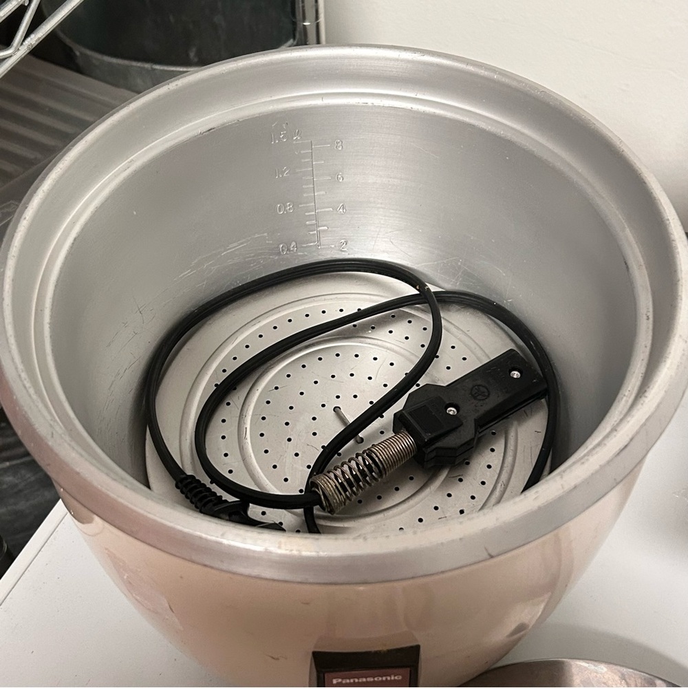 Panasonic Rice Cooker Steamer - Picture 6 of 11